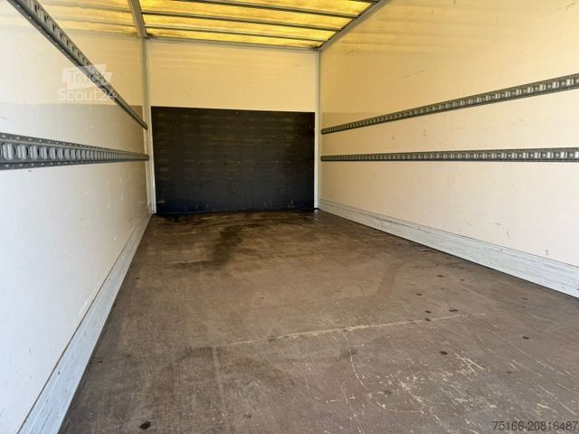 Skriňová dodávka MERCEDES-BENZ ATEGO 818 L Koffer 6,10 m LBW 1 to.*AHK*EURO 6E