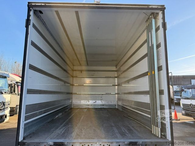 Furgons ar kasti MERCEDES-BENZ ATEGO 818 L Koffer 5,30 m LBW 1,5 T*Klima*E6 D