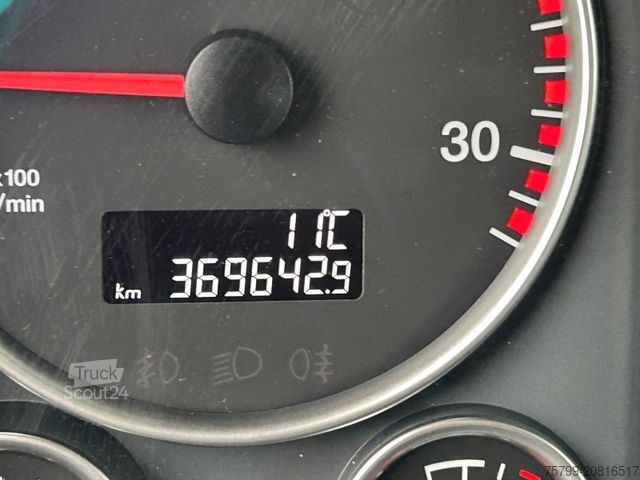 Standardowy ciągnik siodłowy MAN 33.500 TGS SZM ALLRAD 6x6