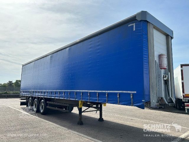 Auflieger mit Pritsche & Plane Schmitz Cargobull Curtainsider Standard UK