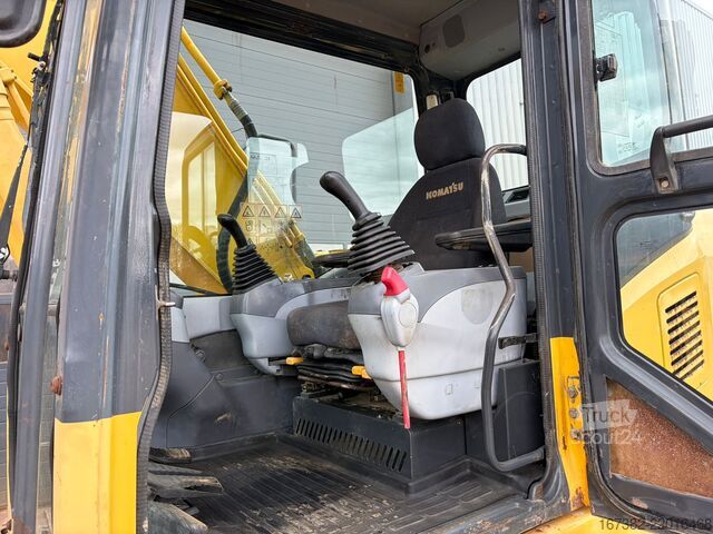 гусеничный экскаватор Komatsu PC180LC-7K