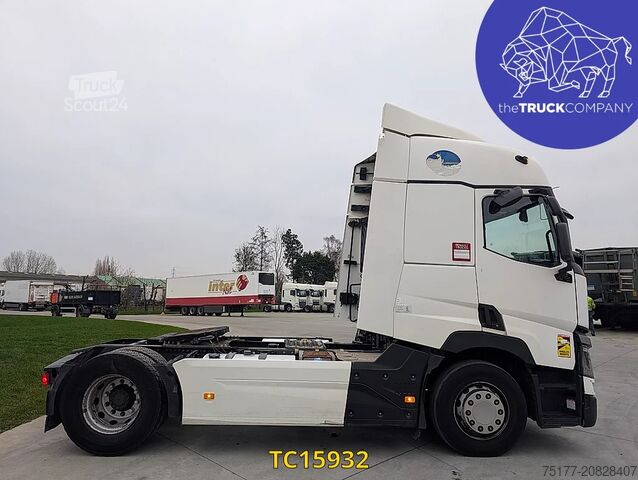 Standard-SZM Renault T 440