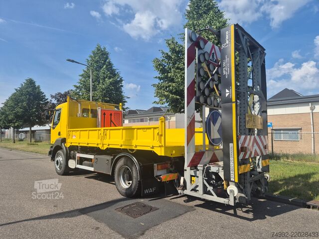 Tipper Renault Kerax 320 Kerax 320 dci hardop kipper 28000 km ...