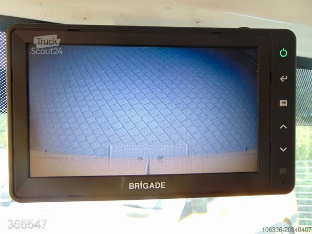 Box van IVECO DAILY 50 C 15 Postkoffer REGALSYSTEM KAMERA