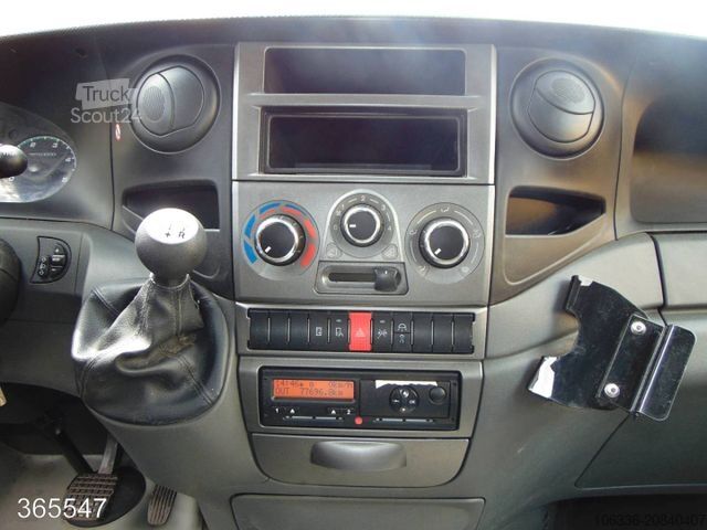 Box van IVECO DAILY 50 C 15 Postkoffer REGALSYSTEM KAMERA