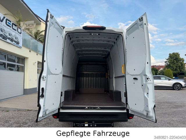 Dubă cu acoperiș înalt IVECO DAILY 35S18V L3H2 AUTOMATIK COMF-SITZ AHK 176 PS
