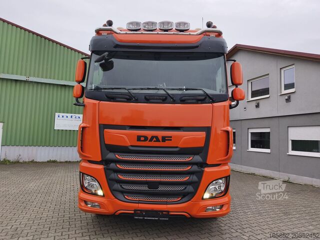 DAF XF 530 FT Retarder truck tractor DAF XF 530 FT Retarder