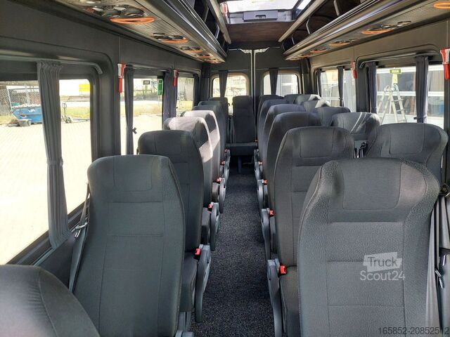 Personenbeförderung Mercedes-Benz 519 Sprinter AHK