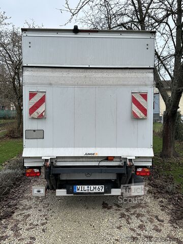 Fourgon tôlé Mercedes-Benz Sprinter 317