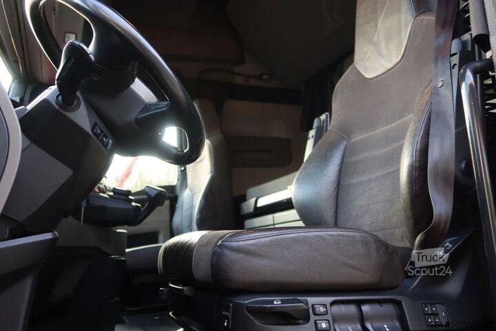 BDF System MAN TGX 26.510 6x2 Intarder. Volledige luchtvering