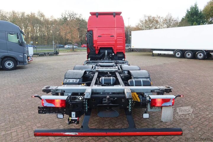 BDF System MAN TGX 26.510 6x2 Intarder. Volledige luchtvering