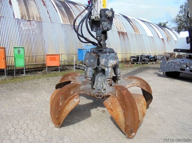 Materialumschlagmaschine Fuchs MHL 320