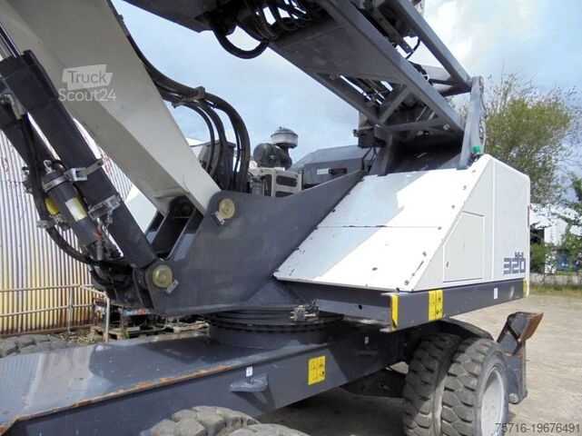 Materialumschlagmaschine Fuchs MHL 320