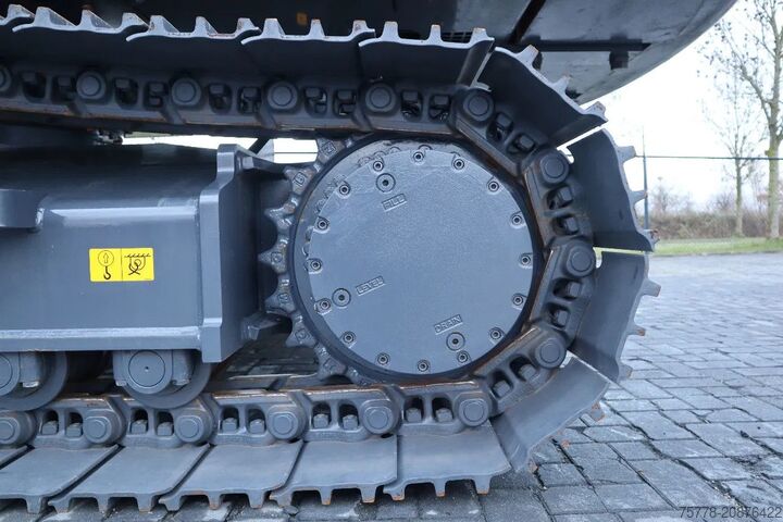 Koparka gąsienicowa XCMG XE260E | ROTOTILT R8 | CUMMINS STAGE V | EC250 ...