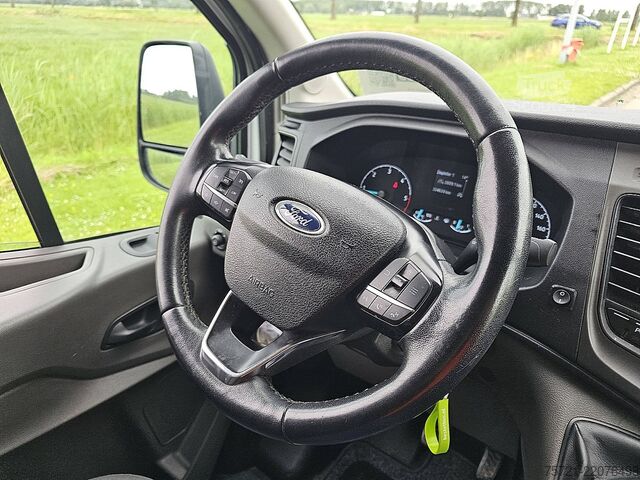 Yüksek tavanlı istasyon vagonu FORD TRANSIT 2.0 L3H2 Airco Euro6 Exp