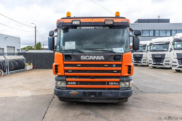 Fahrgestell mit Fahrerhaus SCANIA SCANIA 124G420-6x4