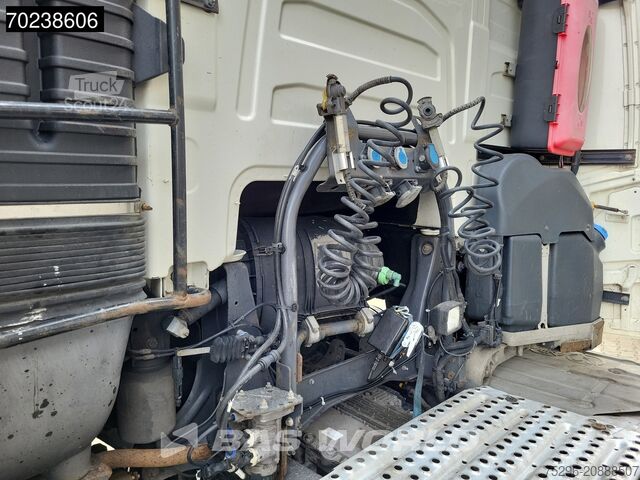 Standard-SZM Volvo FH 460 6X2 NO DOCS / EXPORT ONLY! VEB+ 2x Tanks...