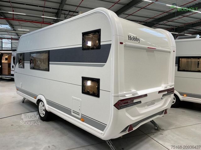 Lakókocsi HOBBY De Luxe 490 KMF Modell 2026