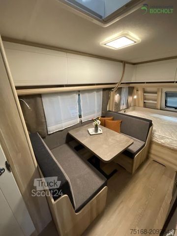 Lakókocsi HOBBY De Luxe 490 KMF Modell 2026