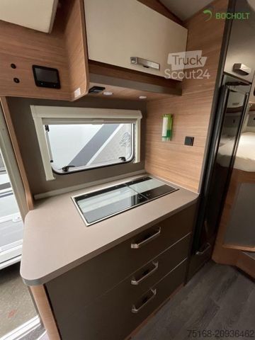 Polintegriran avtodom WEINSBERG CaraSuite 650 MEG Autom SAT / TV / Markise