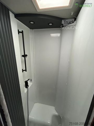 Daļēji integrēta kemperis KNAUS L!VE TI 650 MEG Platinum Selection Modell 2025 /