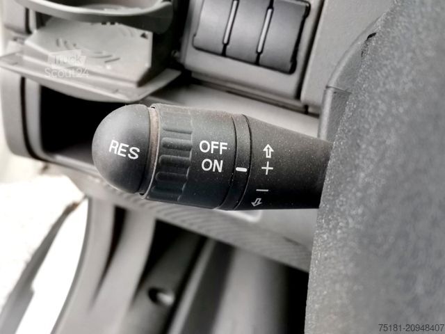 Pick-up dodávka IVECO Daily 55S17W 4x4/ PRITSCHE 2,1M/ 7 SITZE/ AHK