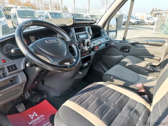 Chladírenská dodávka IVECO Daily 35C13 TIEFKÜHLER/ 8PAL/ 230V/ TEMP.