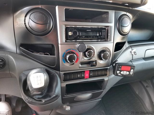 Chladírenská dodávka IVECO Daily 35C13 TIEFKÜHLER/ 8PAL/ 230V/ TEMP.