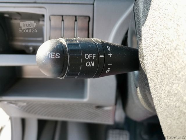 Chladírenská dodávka IVECO Daily 35C13 TIEFKÜHLER/ 8PAL/ 230V/ TEMP.