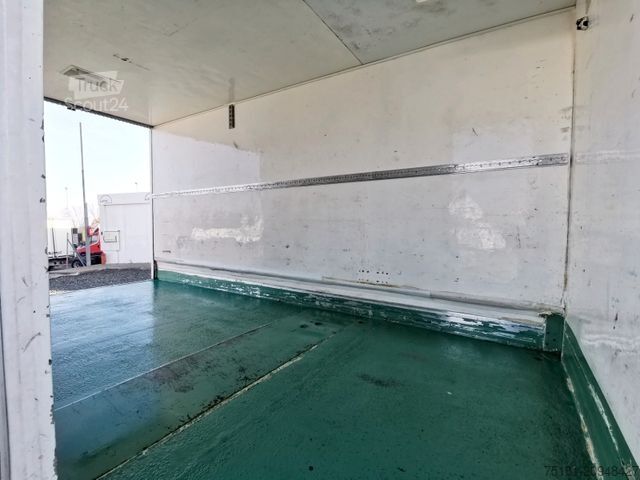 Chladírenská dodávka IVECO Daily 35C13 TIEFKÜHLER/ 8PAL/ 230V/ TEMP.