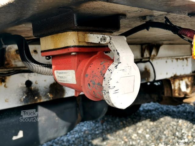 Chladírenská dodávka MERCEDES-BENZ Sprinter 411CDI TIEFKÜHLER/ 7PAL/ 380V/ 3,5T