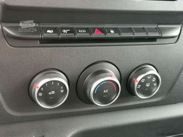 Pick-up furgon RENAULT Master 180/2.3 PRITSCHE 4,1M/ KLIMA/ 58520km