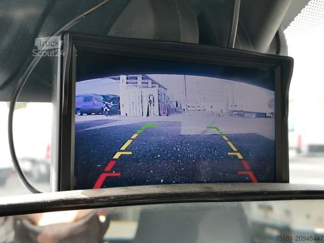 Pick-up furgon RENAULT Master 180/2.3 PRITSCHE 4,1M/ KLIMA/ 58520km