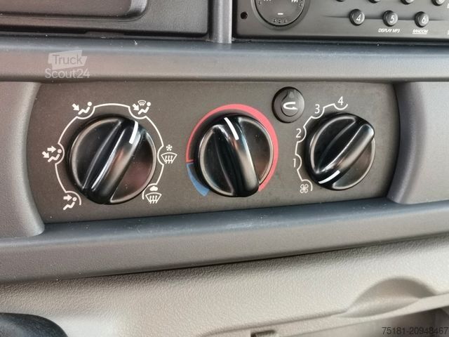 Рефрижераторний фургон RENAULT Master 2.5DCI TIEFKÜHLER 6PAL/ 230V