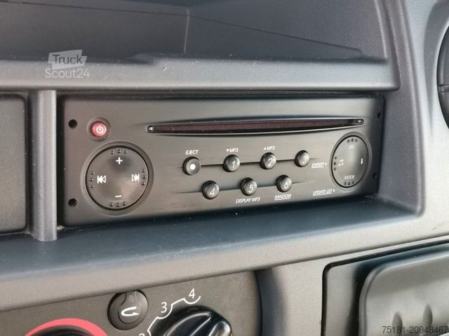 Рефрижераторний фургон RENAULT Master 2.5DCI TIEFKÜHLER 6PAL/ 230V