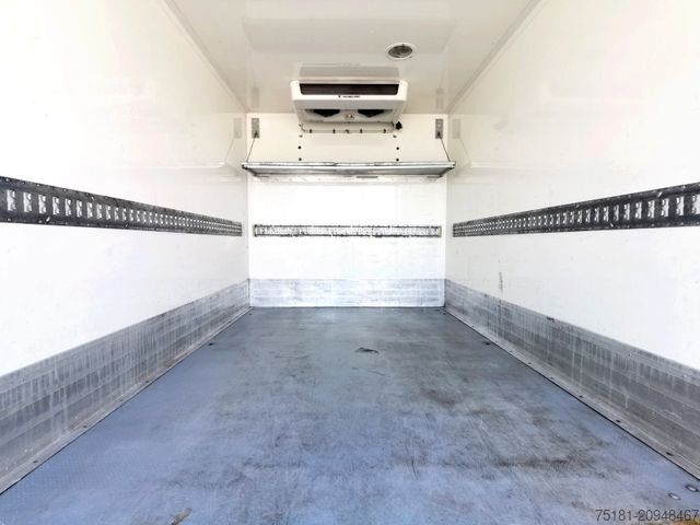 Рефрижераторний фургон RENAULT Master 2.5DCI TIEFKÜHLER 6PAL/ 230V