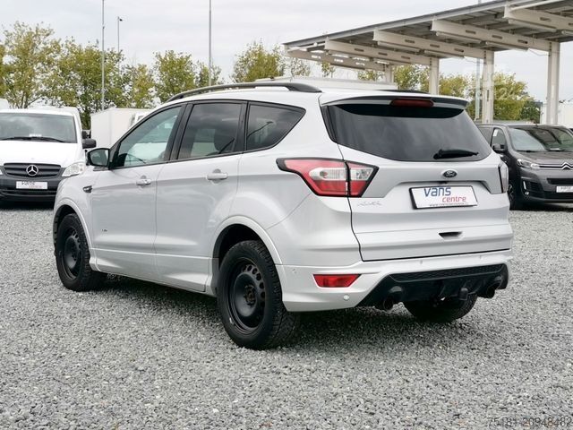 Pick-up FORD Kuga ST-Line 2.0TDCI/AT 4WD/ KEYFREE/ AHK