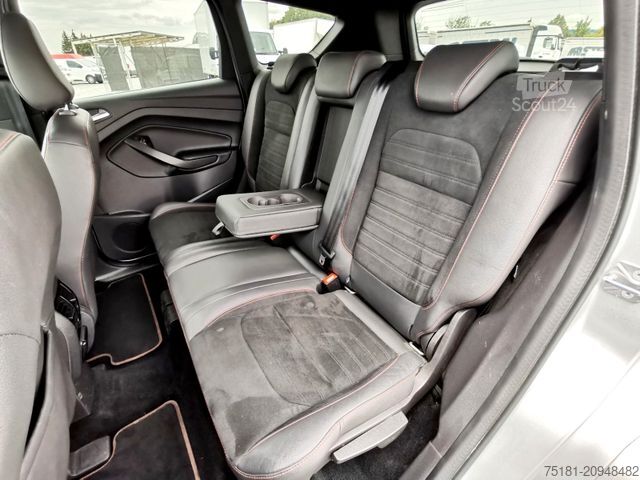 Pick-up FORD Kuga ST-Line 2.0TDCI/AT 4WD/ KEYFREE/ AHK