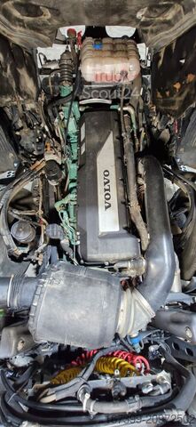 Standard nyergesvontató Volvo FH 500