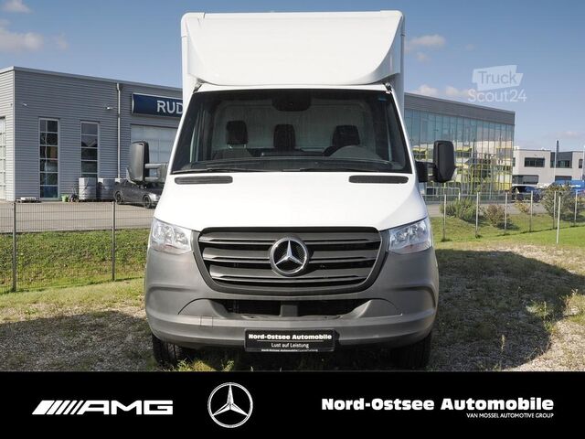 Transporter mit Koffer Mercedes-Benz SPRINTER 317 KOFFER  AHK KAMERA TEMPOMAT AUTOM
