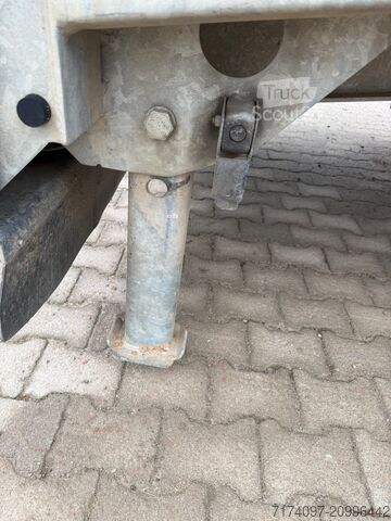 Remorque porte-engins surbaissée Müller-Mitteltal ETUE-TA-R 11.9