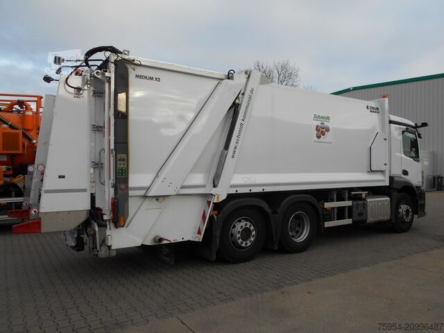 Vuilniswagen Mercedes-Benz Actros 2536 L 6x2 / Zöller Medium X2 22