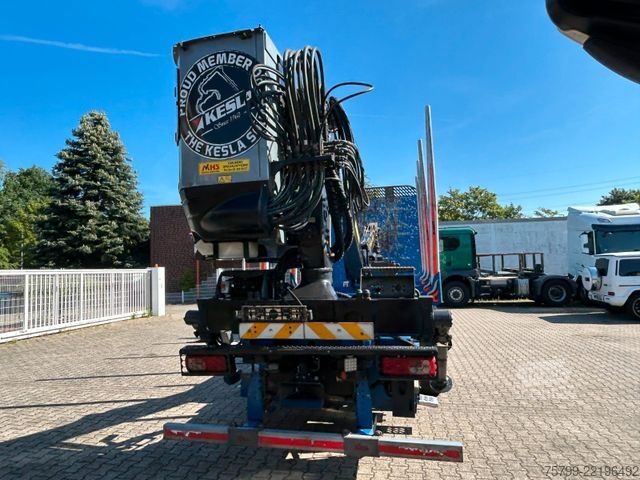 Autocarro forestale DAF XF 530 Plattform Kesla Kran Typ 2112 +Kabine