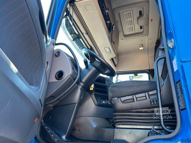 Autocarro forestale DAF XF 530 Plattform Kesla Kran Typ 2112 +Kabine