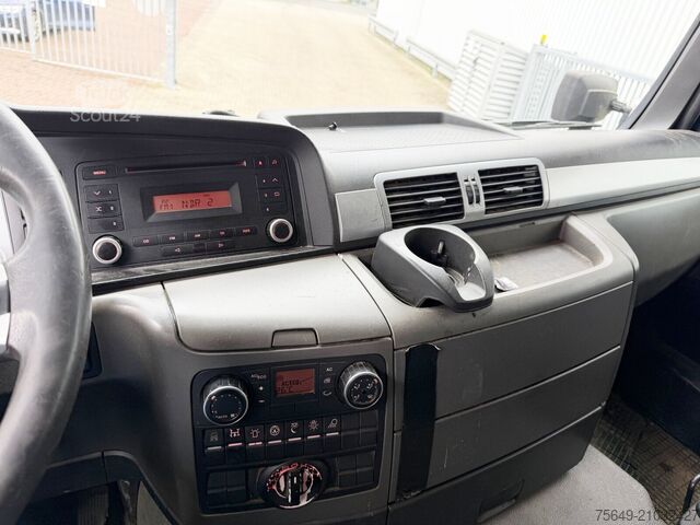 Driezijdige kipper MAN TGA 26.400 6x6 BB TGA 26.400 6x6 BB, Winterdienstausstattung