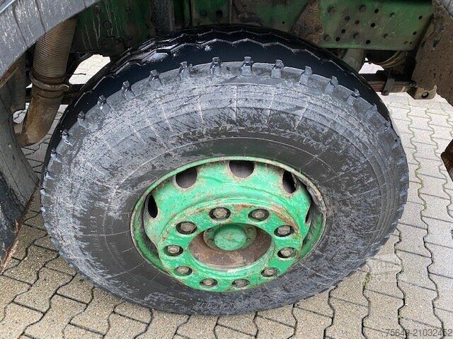 Driezijdige kipper Mercedes-Benz 2635 6x4 2635 6x4, V8-Motor