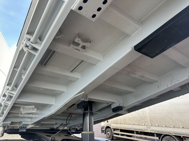 Grue à tour Iveco-Magirus X-Way AD300X46Z 6x4 X-Way AD300X46Z 6x4 mit Kran Atlas AK 206.4E-A2, Funk