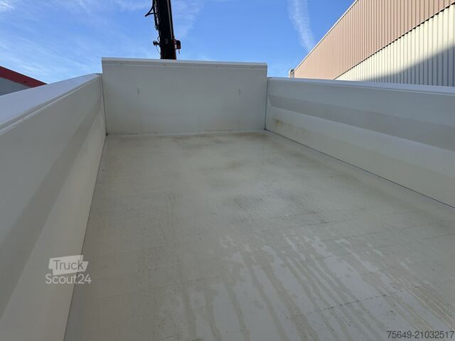 Grue à tour Iveco-Magirus X-Way AD300X46Z 6x4 X-Way AD300X46Z 6x4 mit Kran Atlas AK 206.4E-A2, Funk