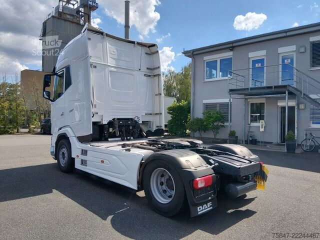 Standard tractor unit DAF XG+ 530 FT Intarder Standklima ACC
