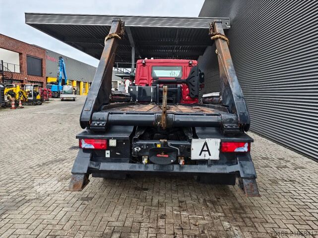 Portal arm system MAN TGM 18.290 4x2 Hyvalift NG2012 Taxi Absetzer